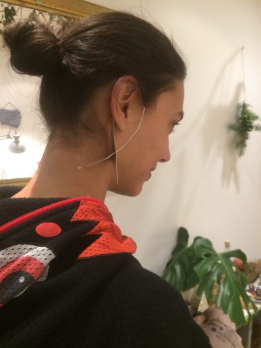 Free-form jewelry making workshop for mothers and daughters, mothers and sons, fathers and daughters, fathers and sons, best friends or couples."