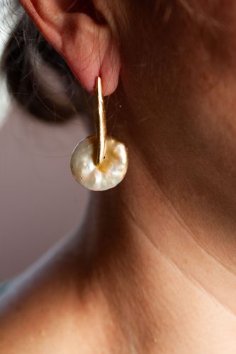 Huge pearl earring