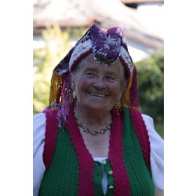 Pomegranate neklace for Piroska néni