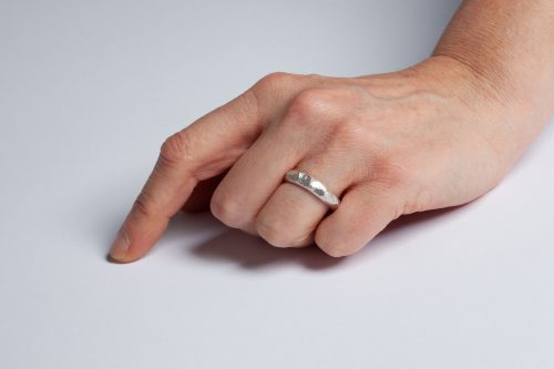 Rolling hills wedding ring