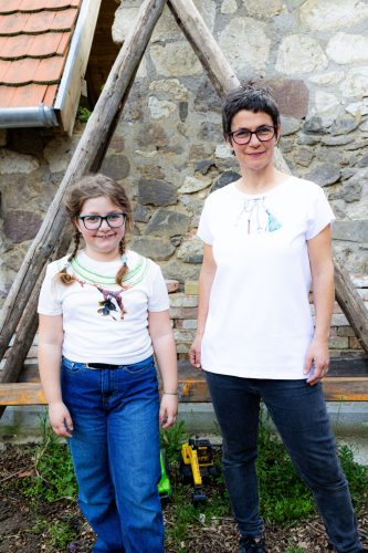 Tassel Neklace Tshirt